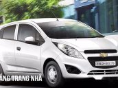 Cần bán xe Chevrolet Spark đời 2018, màu trắng