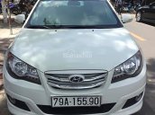 Bán xe Hyundai Avante sản xuất 2012, màu trắng chính chủ, giá cạnh tranh