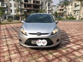 Bán xe Ford Fiesta 1.6AT 2013, màu bạc số tự động