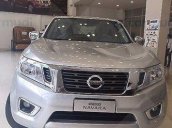 Bán Nissan Navara đời 2017, màu bạc, giá chỉ 609 triệu