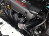 Cần bán Toyota Vios đời 2005, màu bạc