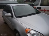 Cần bán Hyundai Verna năm 2008, màu bạc, nhập khẩu nguyên chiếc, 235 triệu