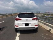 Bán Hyundai Tucson đời 2018, màu trắng