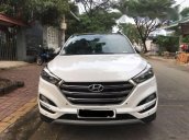 Bán Hyundai Tucson đời 2018, màu trắng