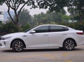 Bán xe Kia Optima đời 2017, màu trắng, giá tốt