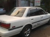 Bán gấp Toyota Camry sản xuất 1990, màu trắng