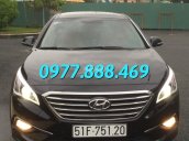 Cần bán xe Hyundai Sonata năm 2016, màu đen, nhập khẩu