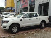 Bán Ford Ranger XLS 2.2MT 1 cầu, số sàn mới 100%, màu trắng, nhập khẩu, L/H giá tốt 090.778.2222