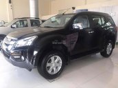 Bán Isuzu mu-X 3.0 4X2 AT đời 2017, màu đen, xe nhập