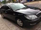 Bán Toyota Camry G 2005, màu đen số sàn, giá chỉ 460 triệu