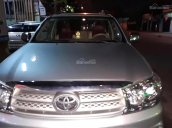 Bán Toyota Fortuner đời 2009, màu bạc, 575tr