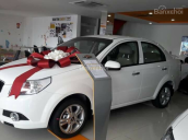 Bán ô tô Chevrolet Aveo đời 2018 màu trắng, giá chỉ 399 triệu, trả góp 100% cho khách hàng đặt xe trước 31/3/2018