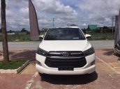 Cần bán xe Toyota Innova đời 2018, màu trắng giá cạnh tranh