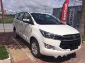 Cần bán xe Toyota Innova đời 2018, màu trắng giá cạnh tranh