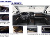 Bán Toyota Camry 2.0E, màu đen, 997 triệu. Hỗ trợ vay 85% lãi suất tốt