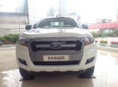 Cần bán xe Ford Ranger XLS 4X2 AT tại Vĩnh Phúc, màu trắng, nhập khẩu giá bán thương lượng