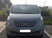 Bán xe Hyundai Grand Starex 2.5 AT đời 2016, màu bạc