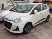 Bán Hyundai Grand i10 1.2 AT đời 2018, màu trắng, giá 393tr