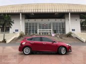 Bán Ford Focus 1.5 Sport bản full 2018, màu đỏ mận, mới 100%. L/H giá tốt 090.778.2222