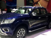 Nissan Navara khuyến mại khủng tháng 1 nhân dịp khai trương showroom Nissan Phạm Văn Đồng