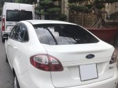 Cần bán chiếc Ford Fiesta 2012, tự động, màu trắng cực đẹp