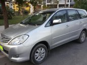 Cần bán xe Toyota Innova G màu bạc