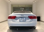 Cần bán Jaguar XE đời 2015, màu trắng, xe nhập số tự động