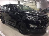 Bán ô tô Toyota Innova 2.0E năm 2017, màu đen, giá tốt