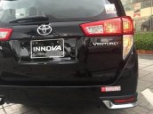 Bán ô tô Toyota Innova 2.0E năm 2017, màu đen, giá tốt