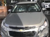 Bán xe Chevrolet Cruze đời 2018, màu bạc