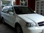 Cần bán gấp Kia Carnival đời 2006, màu trắng, nhập khẩu số sàn giá cạnh tranh