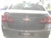 Bán xe Chevrolet Cruze đời 2018, màu bạc