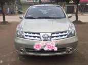 Chính chủ bán Nissan Grand livina đời 2011, màu vàng cát