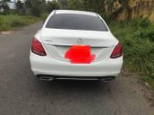 Cần bán xe Mercedes C250 sản xuất năm 2015, màu trắng