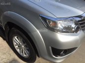 Ít dùng bán Fortuner 2014, máy xăng tự động, màu bạc đẹp như mới