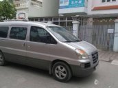 Bán Hyundai Starex đời 2005, màu bạc  