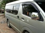 Di cư nước ngoài cần ra đi em Toyota Hiace đời 2007, màu xanh