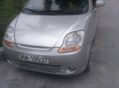 Bán Chevrolet Spark sản xuất 2010, màu bạc, giá 140tr