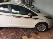 Bán xe Ford Fiesta đời 2011, màu trắng 