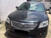 Cần bán Toyota Camry đời 2011, màu đen chính chủ