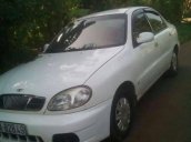 Bán xe Daewoo Lanos đời 2002, màu trắng, giá tốt