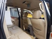 Cần bán Toyota Prado đời 2006, màu đen số sàn