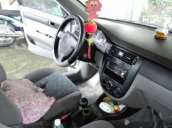 Cần bán Daewoo Lacetti đời 2004, màu trắng giá cạnh tranh