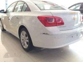 Cần bán Chevrolet Cruze 2018, màu trắng