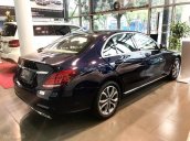 Mercedes C200 2018 màu xanh, phiên bản hộp số 9 cấp