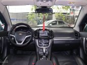 Bán Chevrolet Captiva Revv 2.4AT màu bạc, số tự động, sản xuất 2016, biển Sài Gòn