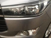 Bán xe Toyota Innova 2.0E đời 2016 số sàn, 725 triệu