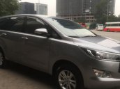 Bán xe Toyota Innova 2.0E đời 2016 số sàn, 725 triệu