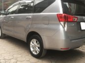 Bán xe Toyota Innova 2.0E đời 2016 số sàn, 725 triệu