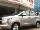 Bán xe Toyota Innova 2.0E đời 2016 số sàn, 725 triệu